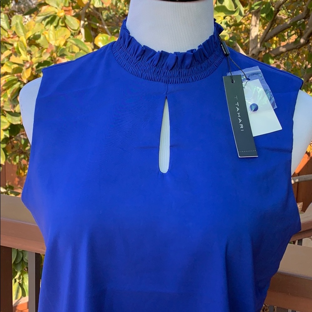 NWT Tahari Medium